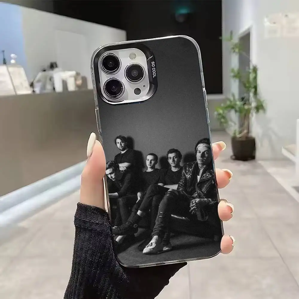 Чехол Band NBHD The Neighbourhood серебристо-серого цвета, мягкий защитный, подходит для iPhone 11, 12, 13, 14, 15, 16, 17 Pro Max Plus Air Mini. (art.: 3920dd26d3dbf) - 3920dd26d3dbf