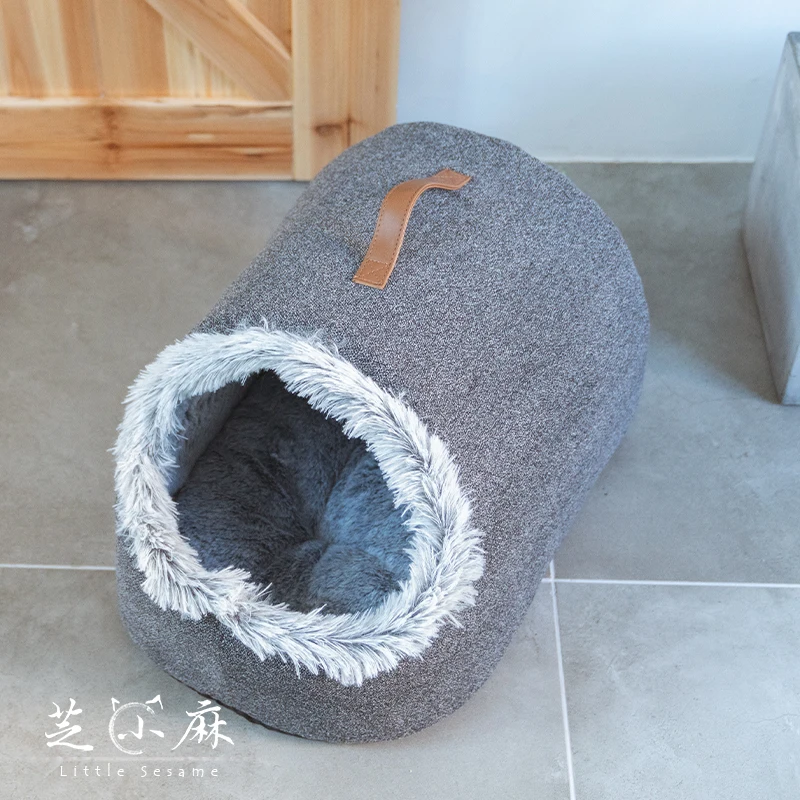 

Polar Cold Cat Nest - Closed Sleeping Bag for Cat, Large Winter Bed for Deep Sleep, Cat House