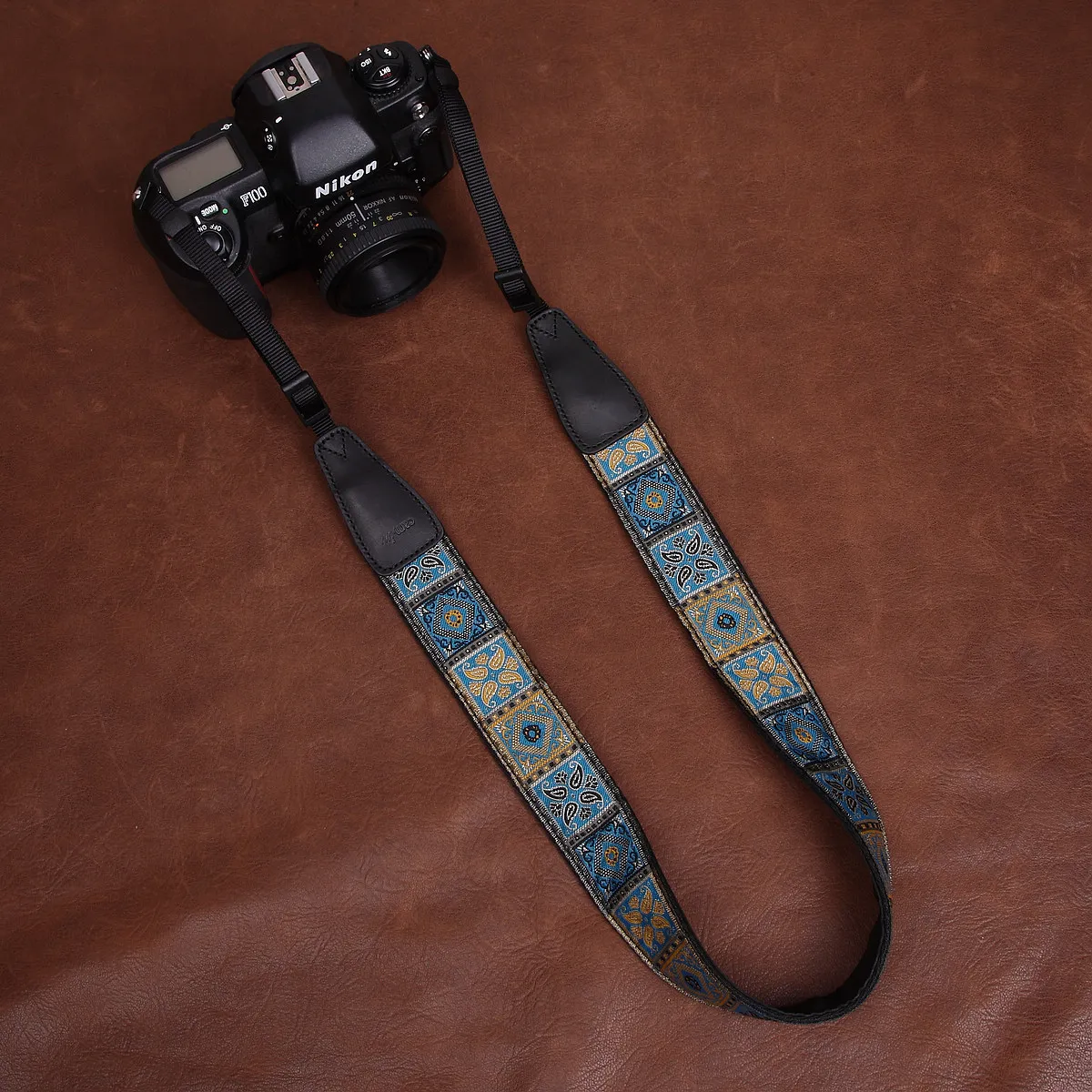 

Ремешок с вышивкой для камеры Sony Leica Nikon Canon micro SLR