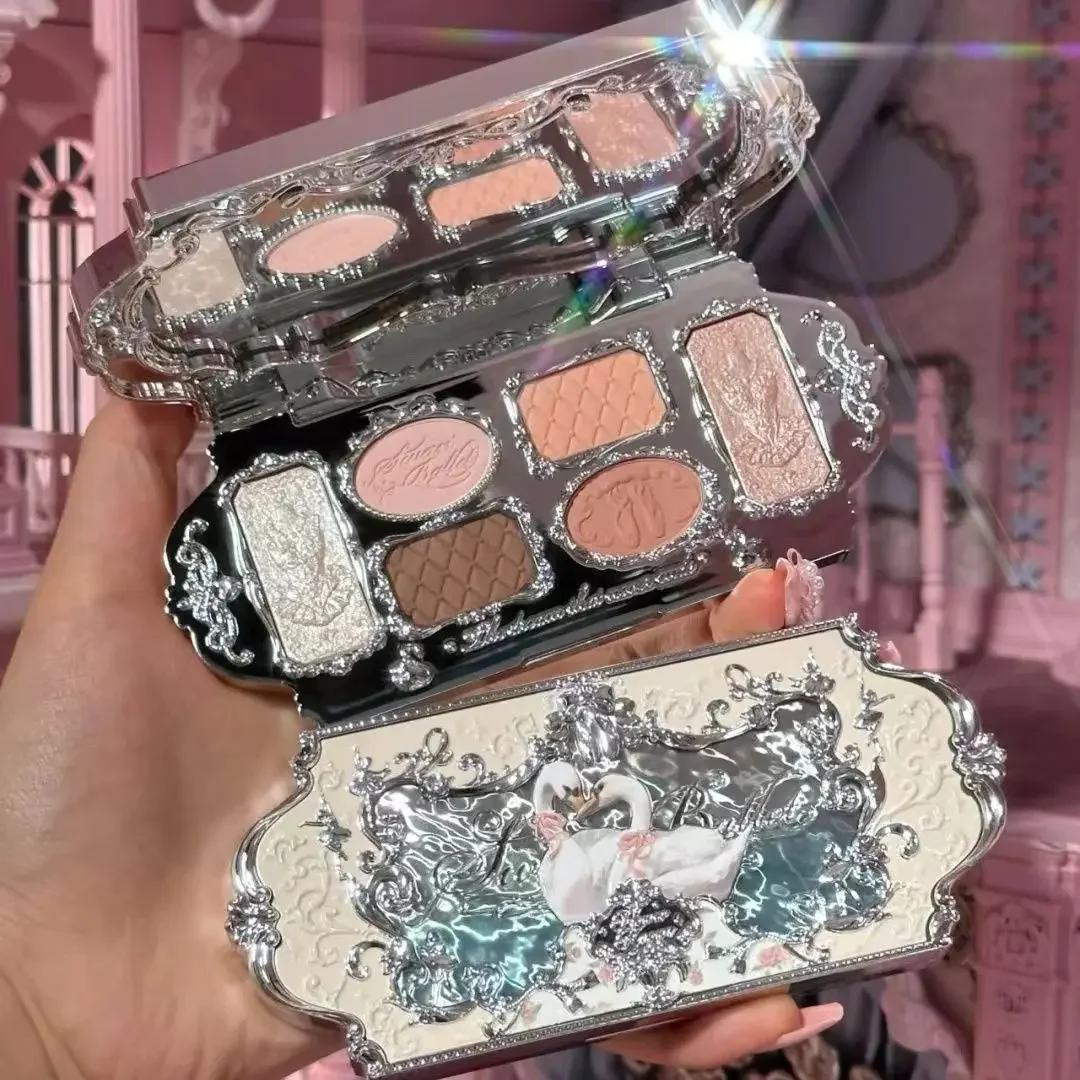 Палитра теней для век Flower Knows Swan с балетом матовая тонкая блестящая Палетка