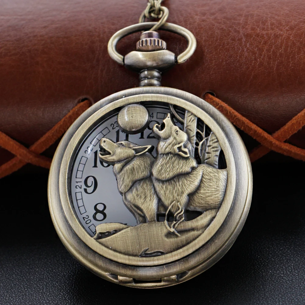 Vintage Bronze Animal Series Moon Wolf Hollow Gentleman Orologio Da Tasca Al Quarzo Steampunk Collana Pendente Regalo Da Uomo E Da Donna