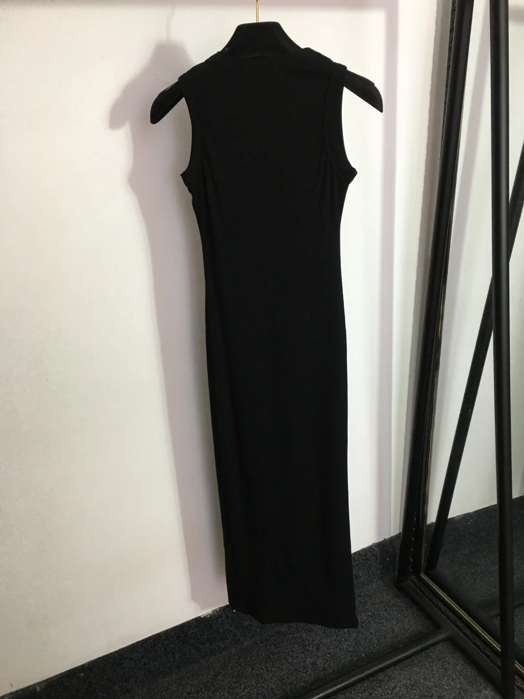 

Женское платье на бретелях Y2K, новинка весны-лета 2023, пикантное повседневное универсальное платье средней длины с украшением в виде букв, женское платье на бретелях