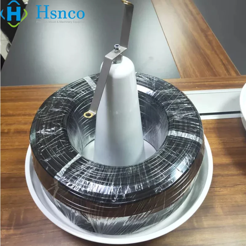 Вращающееся устройство для подачи проводов