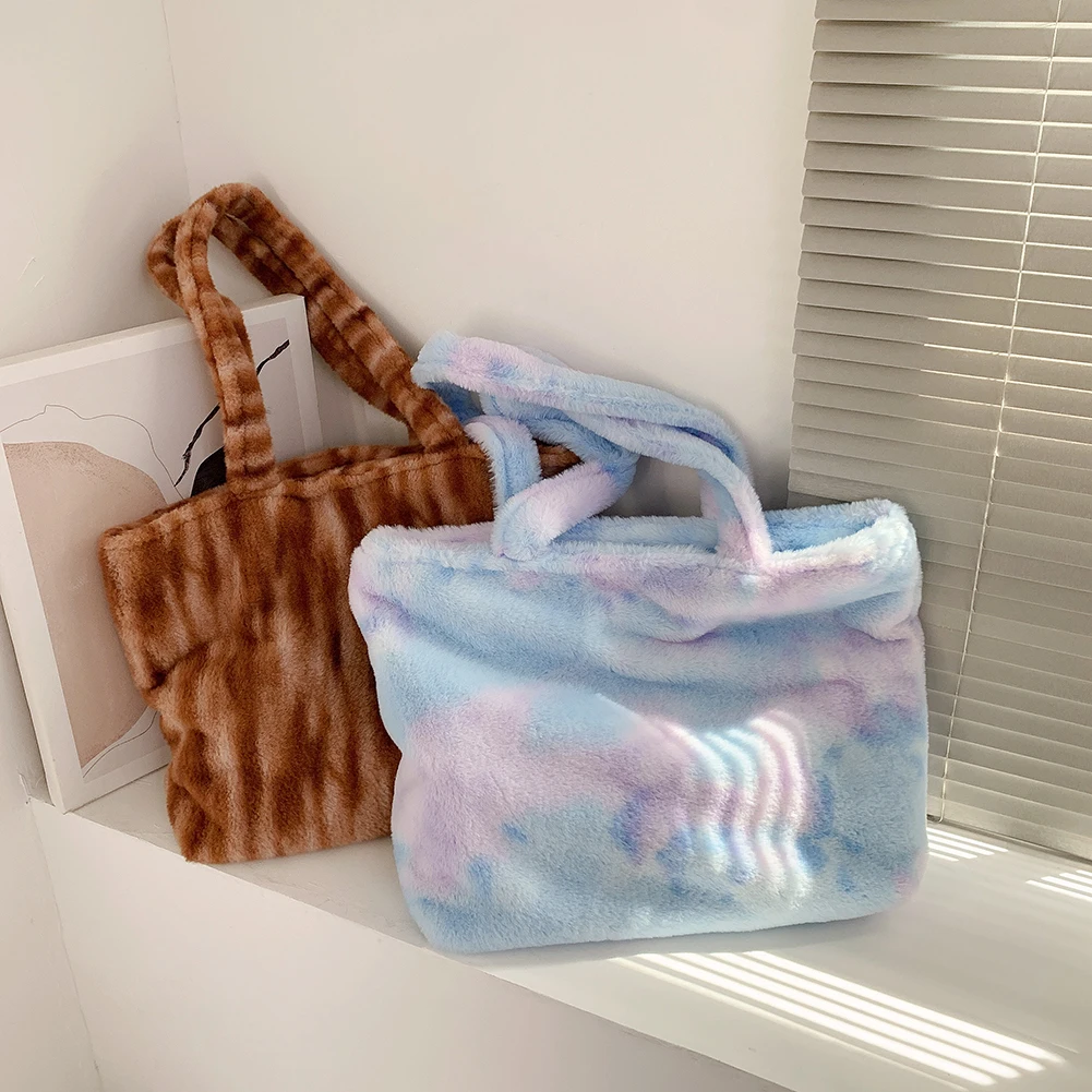 

Autumn Winter Plush Female Tote Bags Purses Casual Large Capacity Handbags Casual Soft Fluffy Women Shoulder Bags Shopper Bags