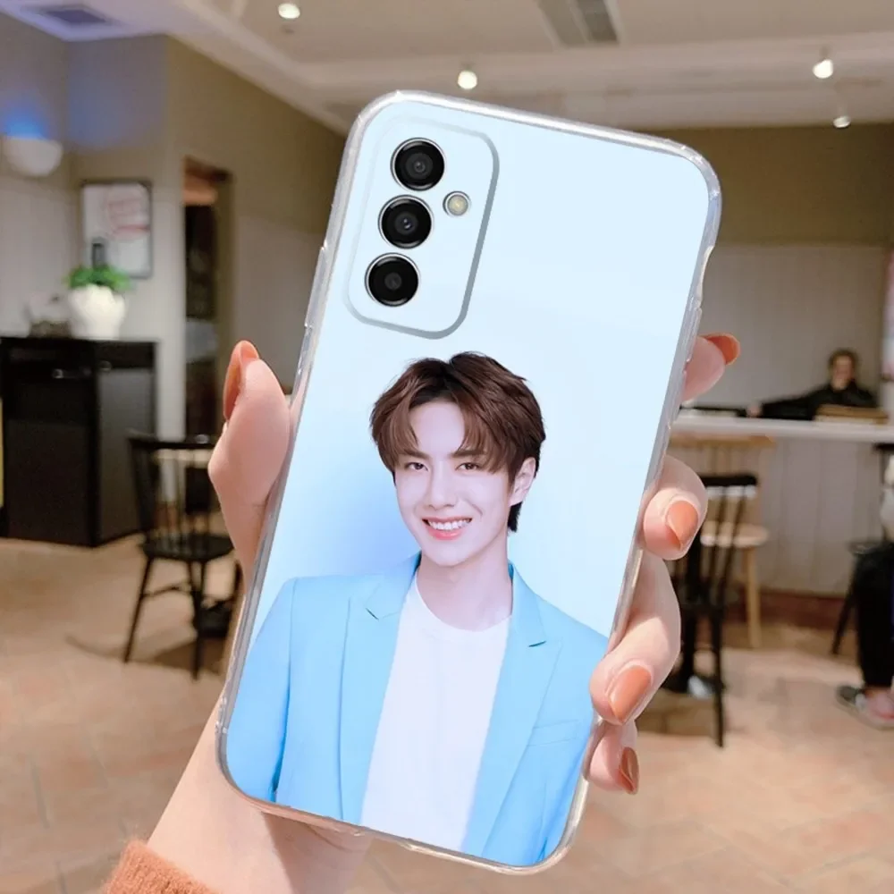 Actor Wang YiBo Phone Case Silicone For Samsung S30 S23 21 22 20 Ultra S20 FE lite S10 9 PIus Note20ultra Cover Clear