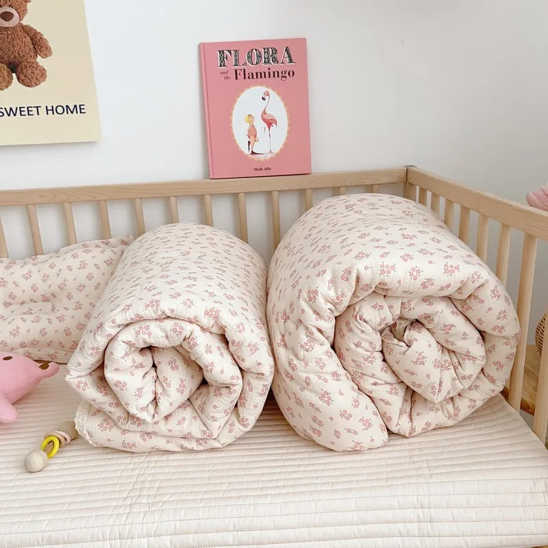 

Детское хлопковое газовое одеяло Ins, детские домашние аксессуары из соевого волокна, цветочное одеяло, детское пасторальное утепленное стеганое одеяло