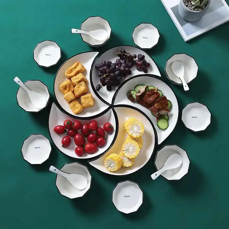 

5PCS/SET Creative Luxury Nordic Plum Blossom Floral Ceramic Snack Plates Porcelain Round Moon Dinner Plates Dish Snacks Platters