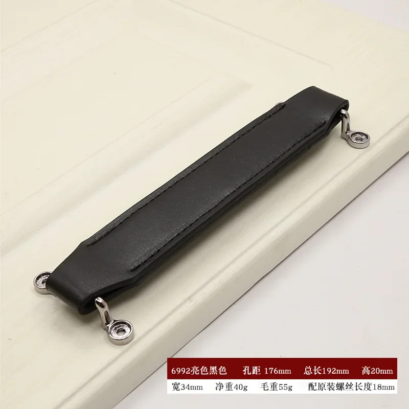 

Кожаная ручка винтажного стиля