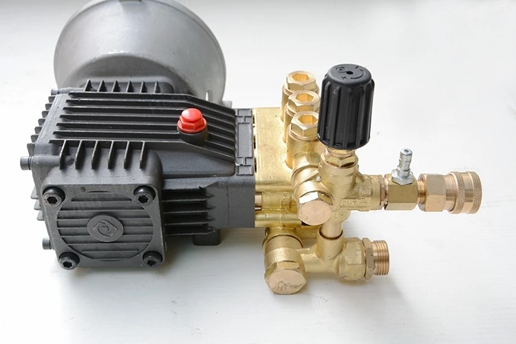 LT-18MA 19 МБ насос омывателя 3WZ-18127C плунжерный высокого давления 175 бар 14 л/мин