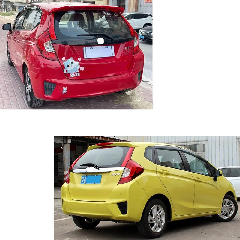 Фото Накладка на крышку багажника (хромированная, черная) для Honda Fit Jazz GK5 2014-2018 гг. №2