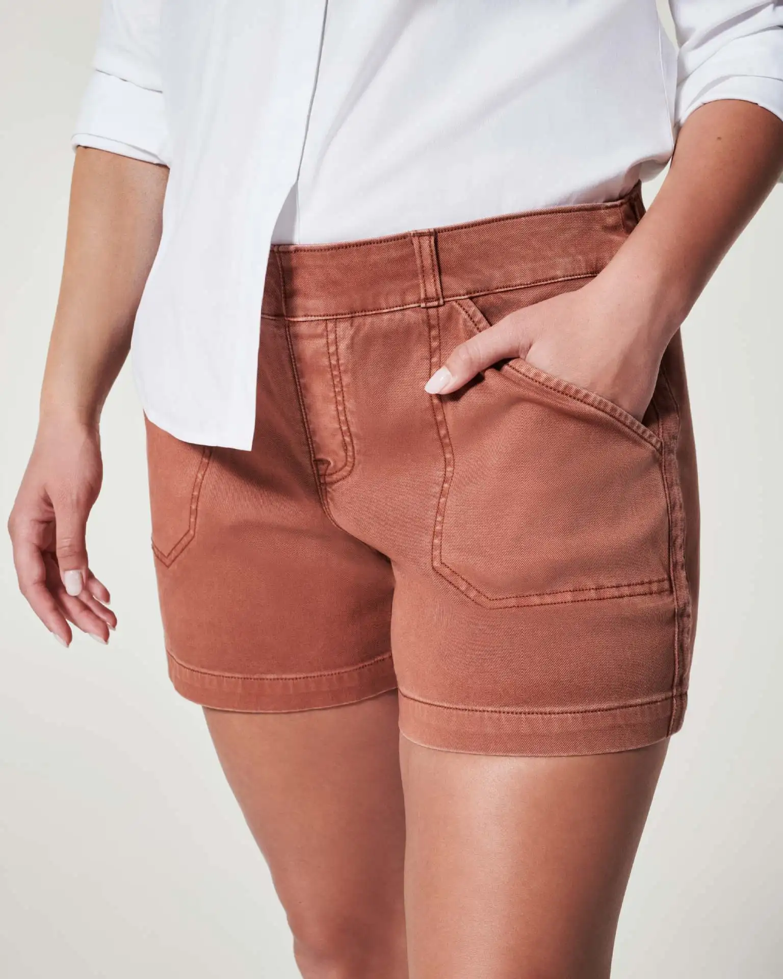 New Women's Stretch Twill Shorts Summer Solid Color Pocket Women Casual Match Shorts Pants