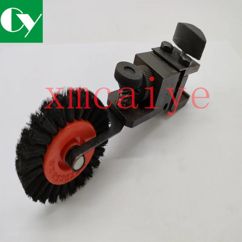 

Печатная машина Heidelb SM102 CD102, доставка бумаги, кисточка, колесо в сборе