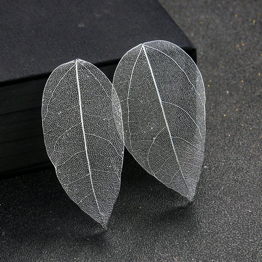 

Натуральные листья для декора 30 шт.