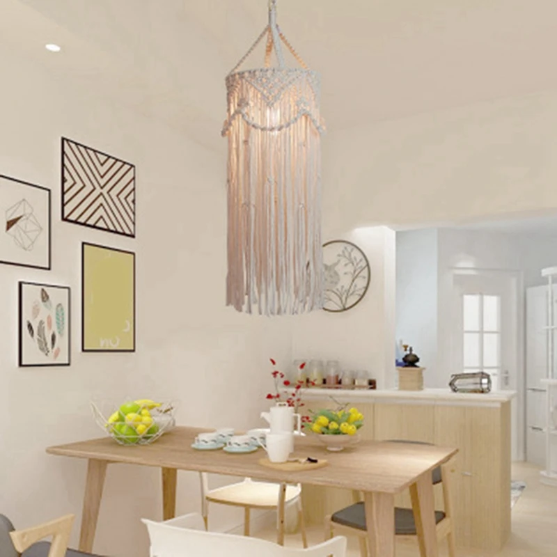 Рисунок 3 - декоративная люстра в стиле бо