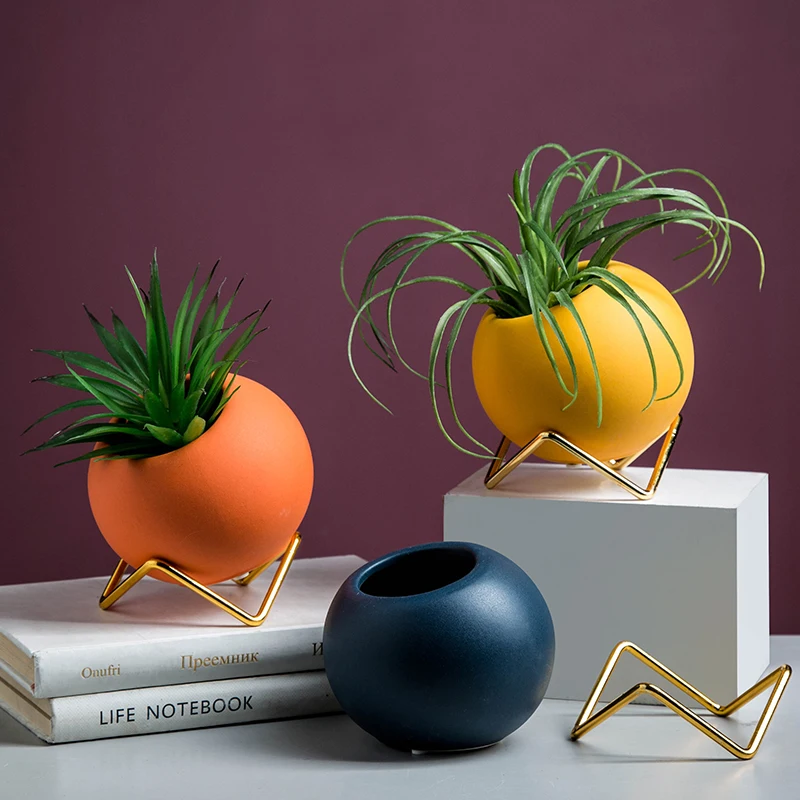 

Morandi Nordic Iron Frame Ceramic Succulent Plant Decor Flowerpot Special-Shaped Electroplated Artificial Flower Pot Home Decor