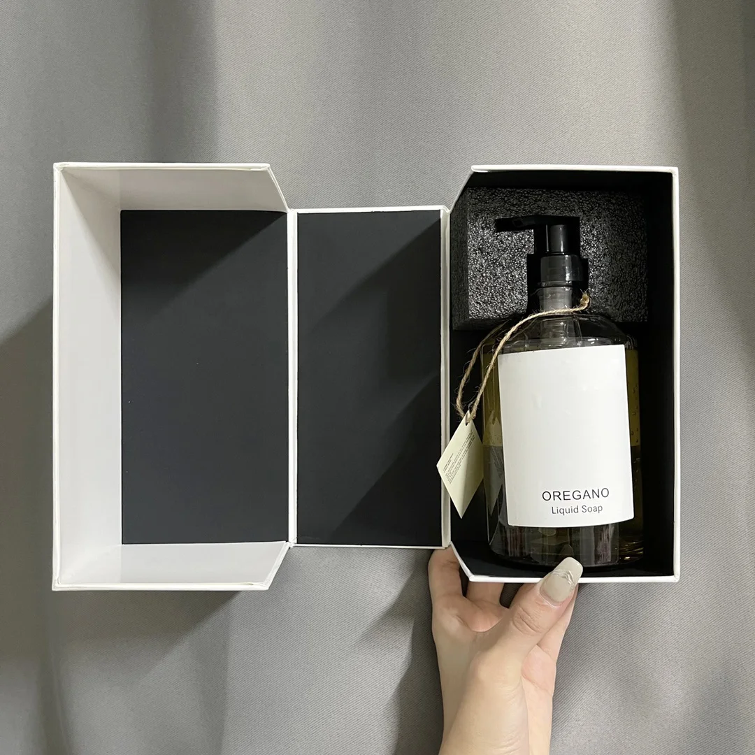 

NEW Oregan/Liquorice 360ml Body Liquid Soap Bath Gel Bath Cream Cleansing Moisturizing And Nourishing Fragrance+GIFT