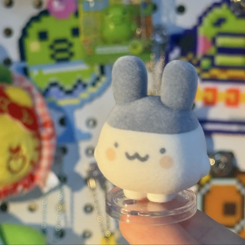 Фото Капсульные фигурки Bandai Tamagotchi Gashapon: флокированные мини-фигурки Mimitchi, Mametchi, Memetchi, Kuchipatchi, Flowertchi для декора рабочего стола №4