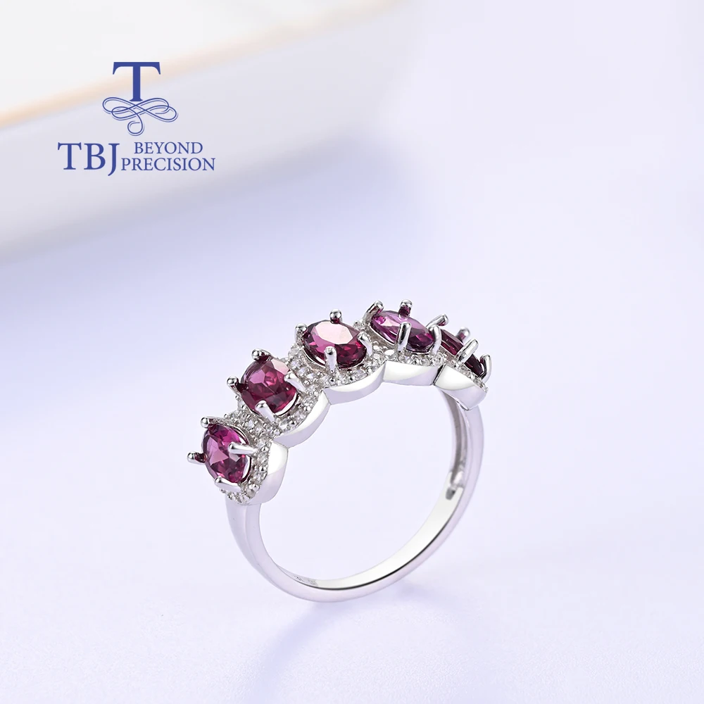 Роскошное Янтарное кольцо с натуральным родолитным гранатом