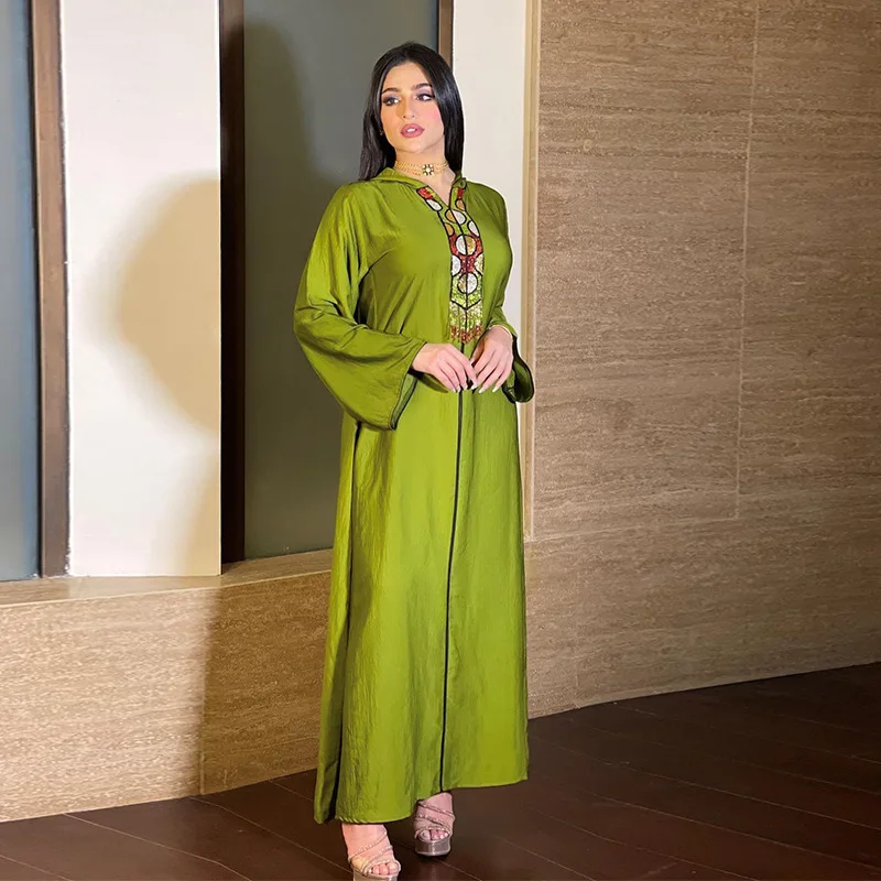 Robe Femme Musulmane New Green Middle East Luxury Beaded Robe Jalabia Muslim Dress Hooded Abayas for Women Dubai