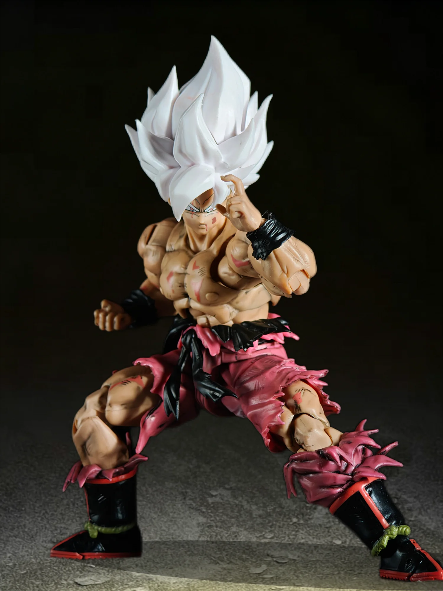 Фото Фигурка Son Goku 3.0 WY Toys Avenging Wrath Weekly Color SHF: Легендарный Супер Сайян из Dragon Ball Z, новые модели №4