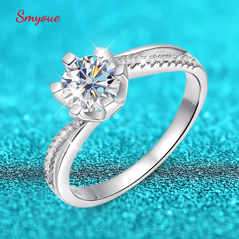 

Smyoue 1.0 Carat Moissanite Proposal Ring for Women Classic Six-claw Crown Lab Grown Diamond Wedding Band S925 Sterling Silver
