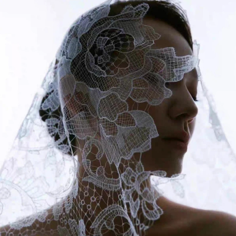 

Single-layer Ivory Lace Wedding Veils High-end One-layer Bride Short Veil