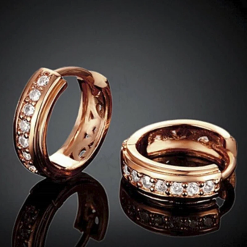 

Gold Plated Copper Ear Buckle Creative Diamond Inlaid Gold Earrings European and American Fashion Accessories Wholesale