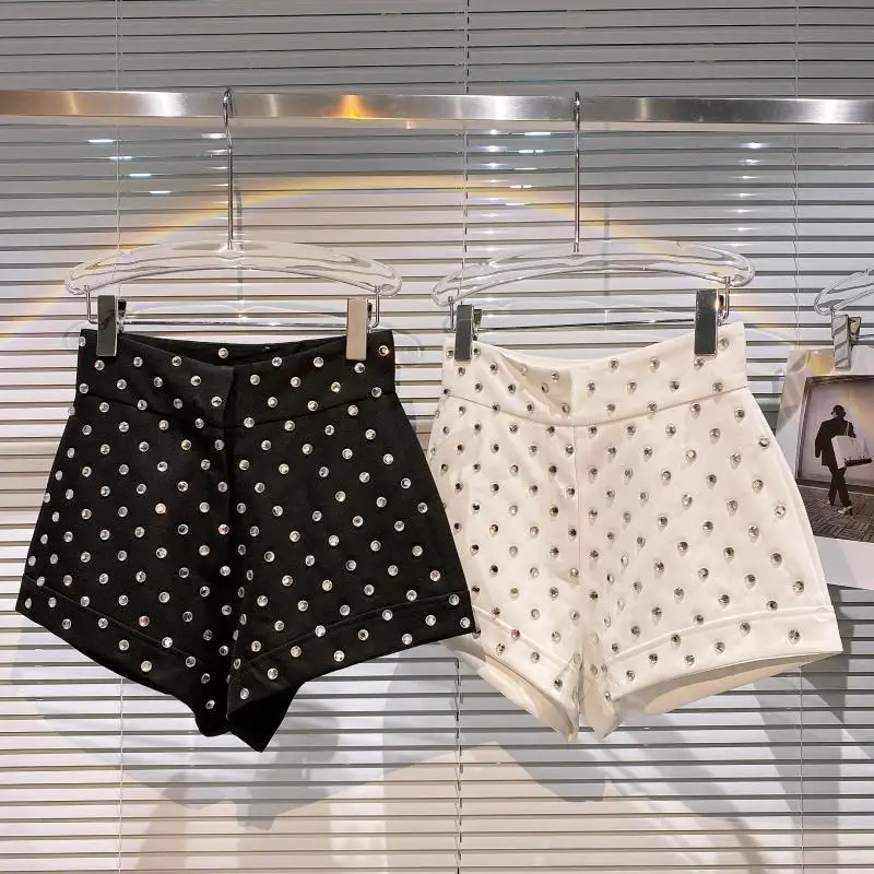 

Women Spring Summer Shorts Outwaer Heavy Industry Large Rhinestone Hot Drilling Casual Suit Shorts Luxury Hot Pants Fashion