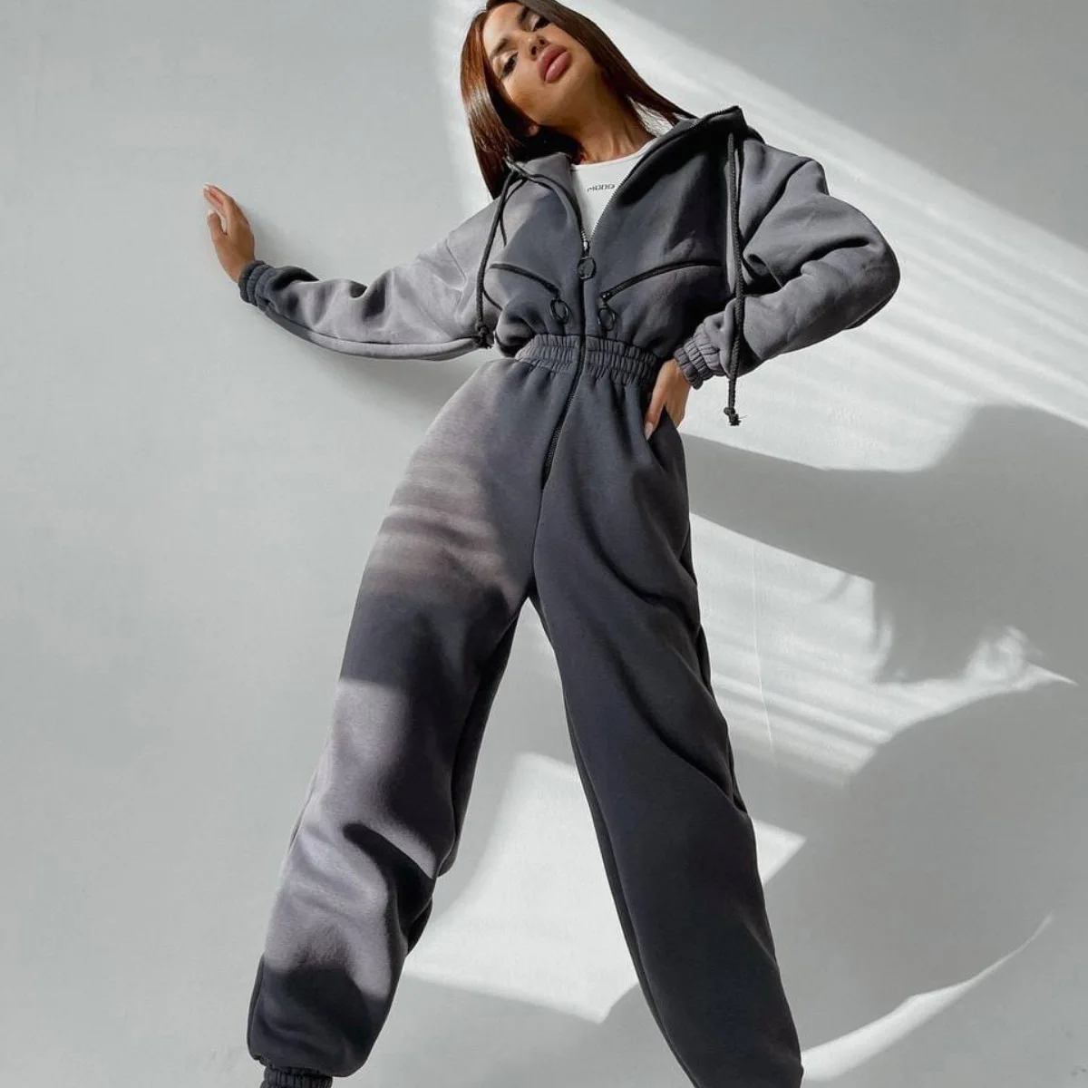 

2021 Hot sportswear hooded jumpsuit