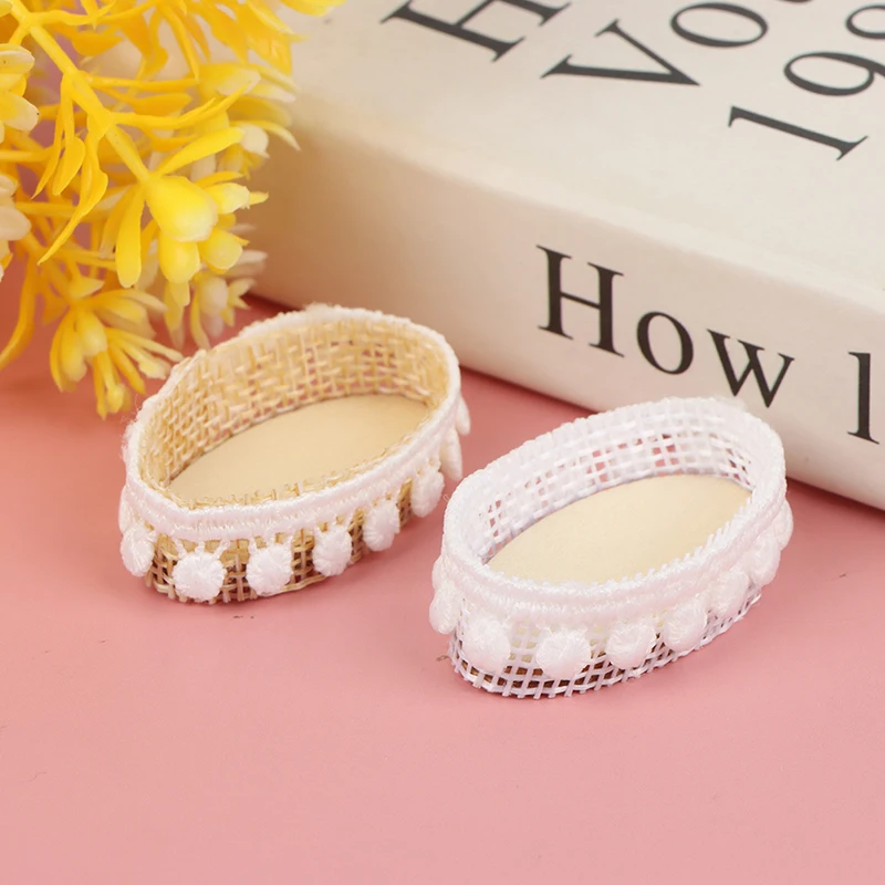 

1PC Cute 1:12 Dollhouse Miniature Lace Storage Basket Model Mini Storage Basket Doll House Decor Accessories Toys 2 Colors