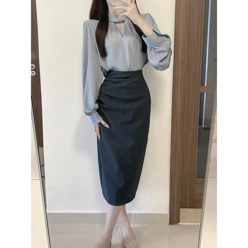

Spring/Summer 2023Women South Korea's New Gentle Temperament V-neck Tie Waist Shirt+ High waisted Mid Length Slit Midi Skirt Pr