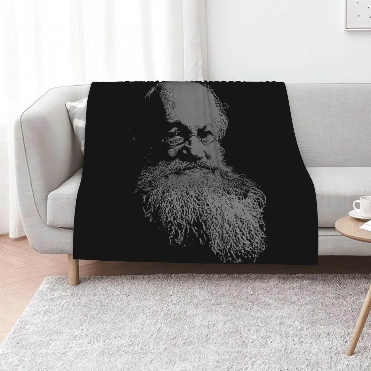 Фото Плед Peter Kropotkin, мягкое однотонное одеяло для дивана или кровати №1
