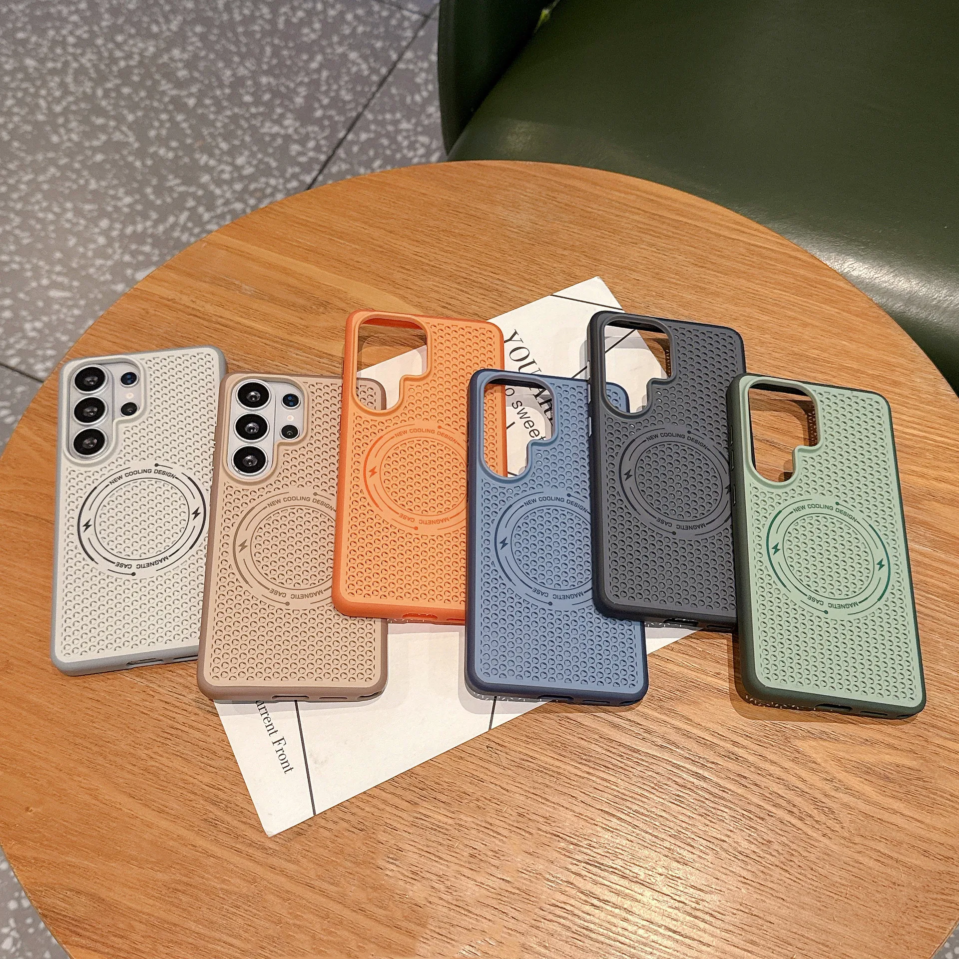 Фото Магнитный чехол Honeycomb для Samsung Galaxy S26 S25 S24 Ultra Plus с матовой поверхностью, перфорацией и вентиляцией для Magsafe №4