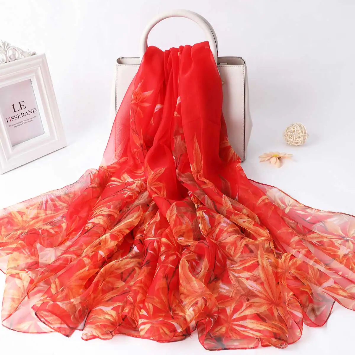 Рисунок 3 - Новинка 2023, женский шарф