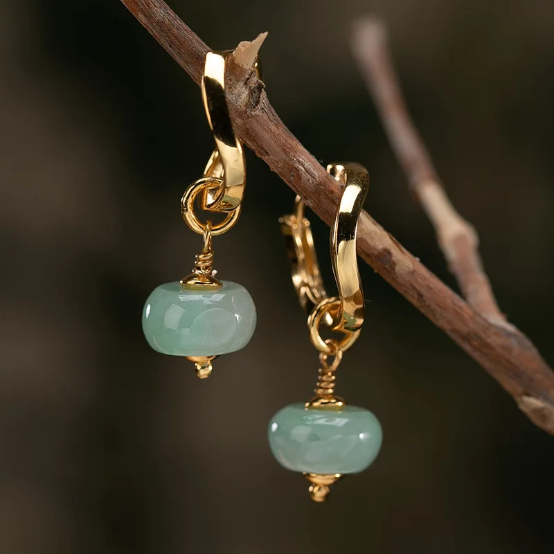

Sterling Silver Color Gold Color Plated Natural Emerald Earrings Personality Retro Temperament Beads Ladies Earring