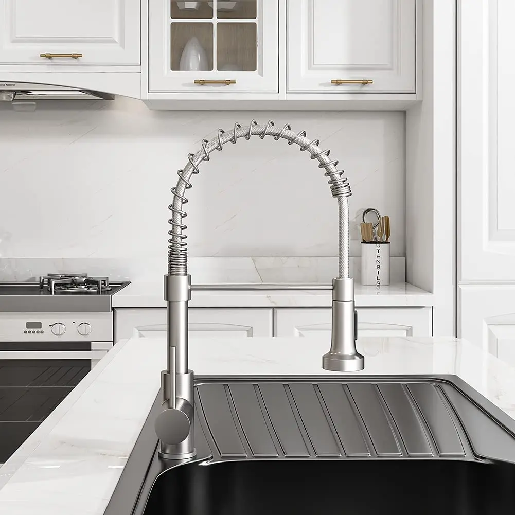 OWOFAN Kitchen Faucets Commercial Solid Brass Single Handle Lever Pull Down Sprayer Spring Sink Faucet Brushed Ni |