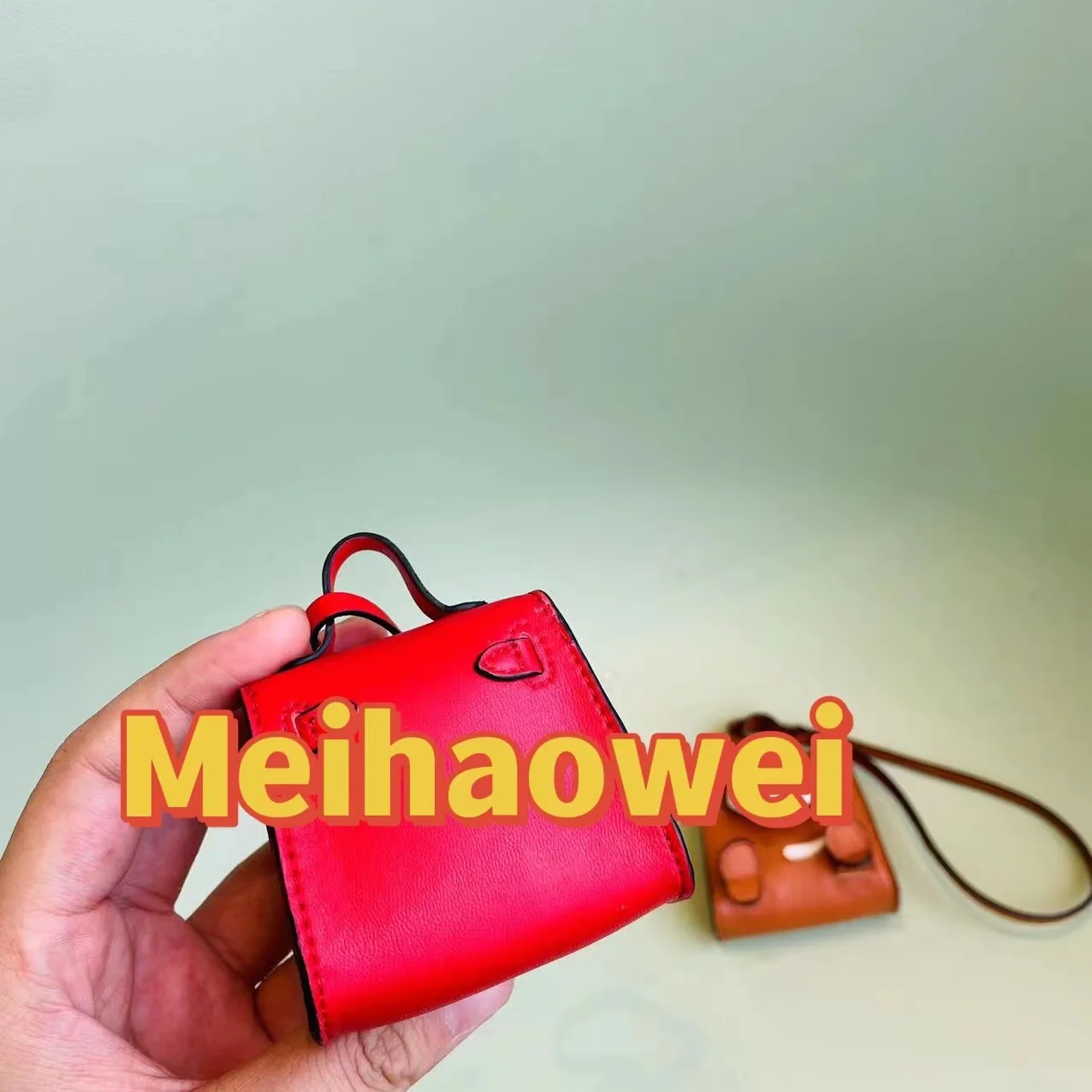 2023 Spring And Summer New Korean Version Mini Smiley Bag Pendant Female High-end Key Chain Holiday Birthday Holiday Gift