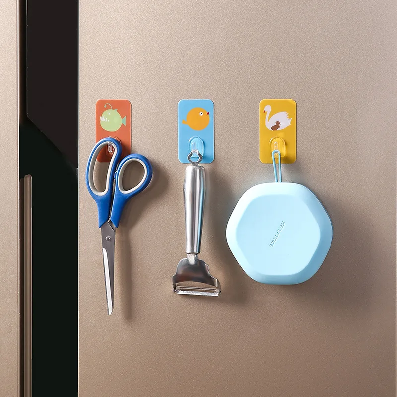 

5pcs Cute wall hanging hook seamless hook load-bearing strong self-adhesive wall hanging kitchen bathroom organizer