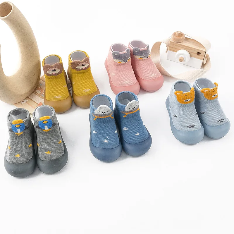 

New Kids Designer Shoes Baby Boy Girl Shoes Toddler Shoes Kids Socks Shoes Cute Boots Children Shoes First Walkers Sneakers Kids