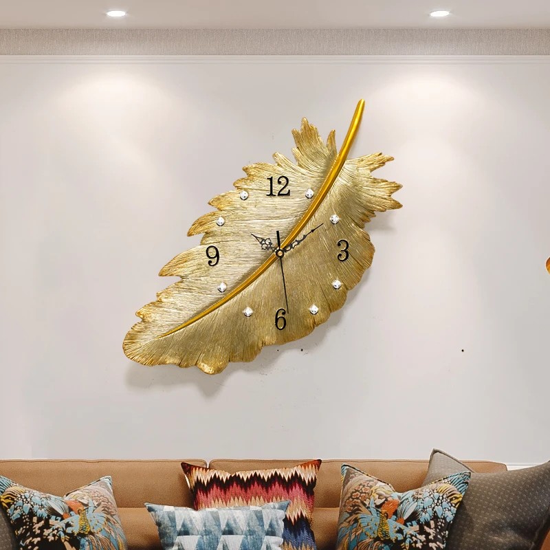 

YY Light Luxury Golden Decoration Feather Wall Clock Mute Living Room Dining Room Bedroom Room