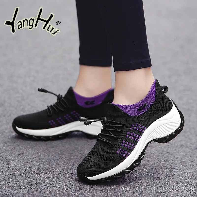 

Женские Прогулочные кроссовки, модная спортивная Удобная Повседневная сетчатая дышащая обувь на платформе для бега, Нескользящие весенне-...