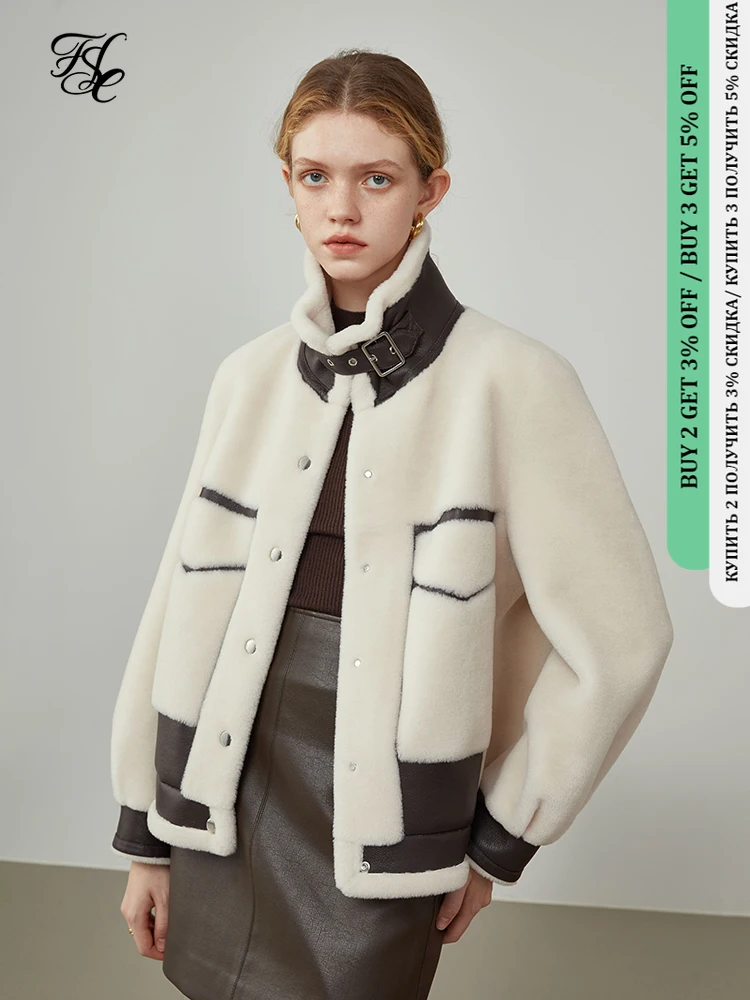 

FANSILANEN Winter Women Faux Fur Coat Short Sheep Shearl Coat Pocket Decoration Commuter Fur Biker Jackets All-wool Women Jacket