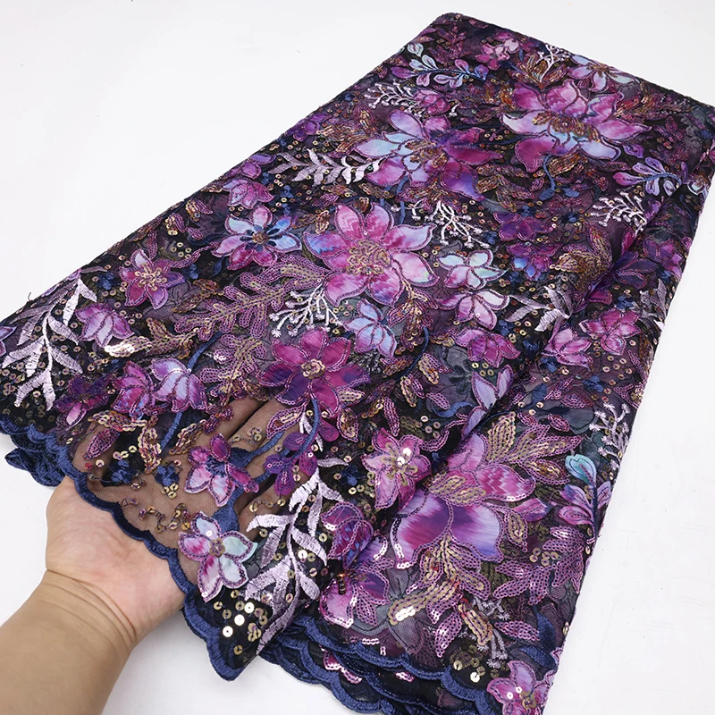 Рисунок 4 - Африканская кружевная ткань с блестками