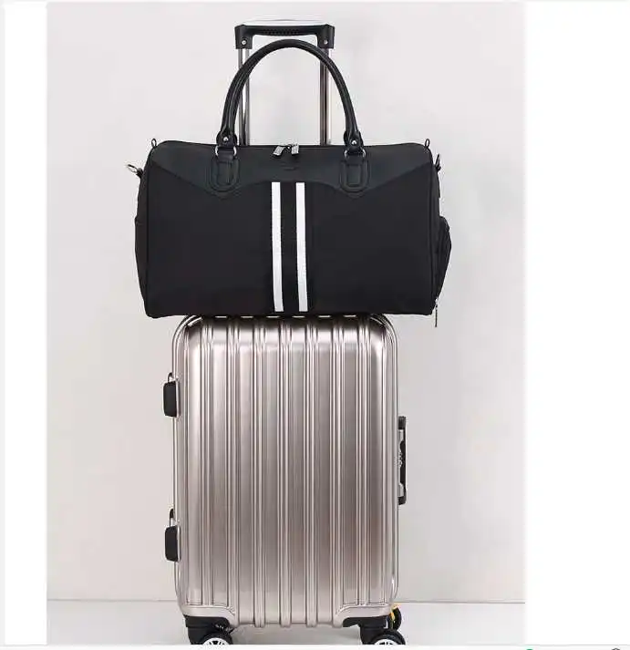 Men's And Women's All-purpose Travel Bag Large Hand Luggage Wearable Sports Shoulder Luggage Bag Independent Shoes Position 2022