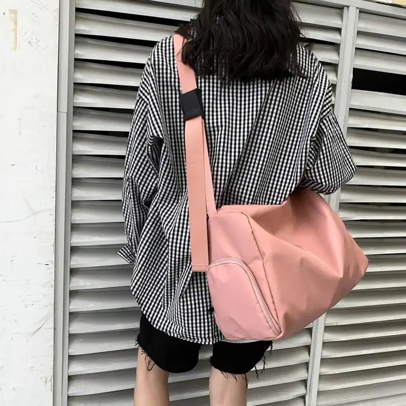 Fashion Sport Gym Bag Large Capacity Men Women Handbag Waterproof Outdoor Multifunction Travel Fitness Backpack Yoga Duffle Bags