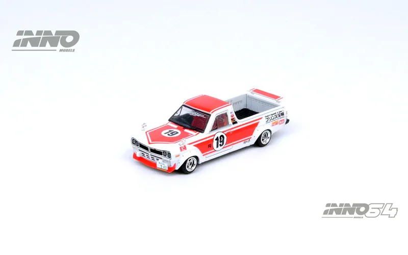 Фото Масштабная модель пикапа Sunshine HAKOTORA (Малайзия, лимитированная серия) 1:64, литая под давлением, из сплава, коллекционная, для взрослых. №4
