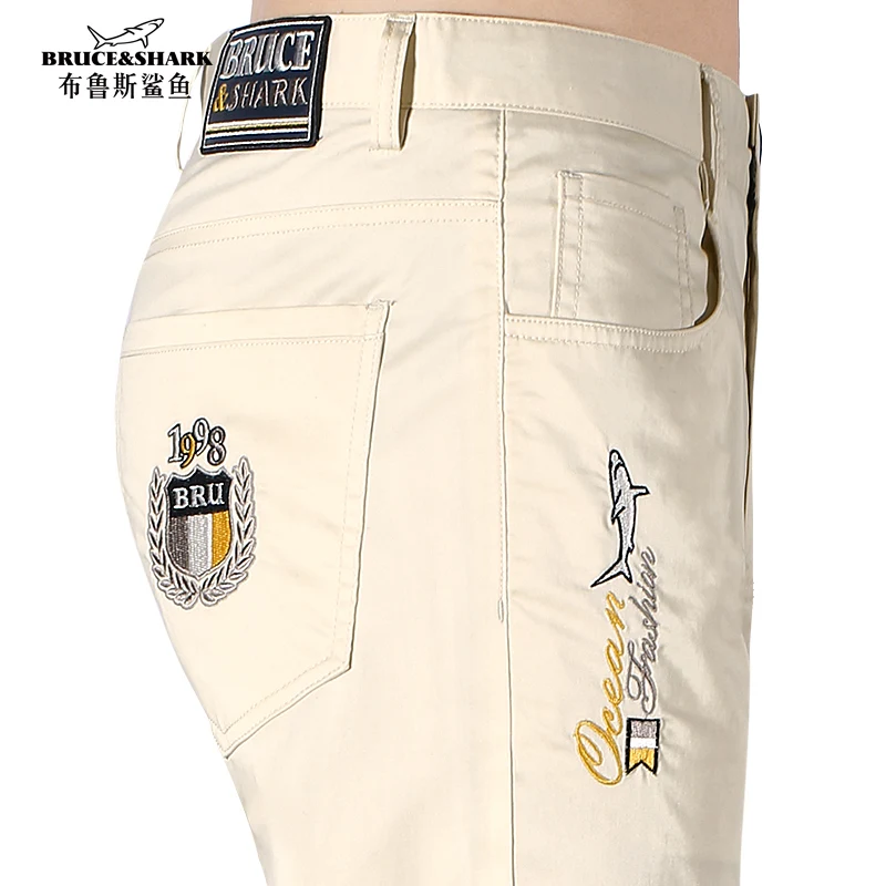 Новинка 2023, мужские брюки, Летние повседневные Модные свободные прямые мужские брюки, 97% хлопок, стрейчевая ткань, большие размеры, Брюс и акула
