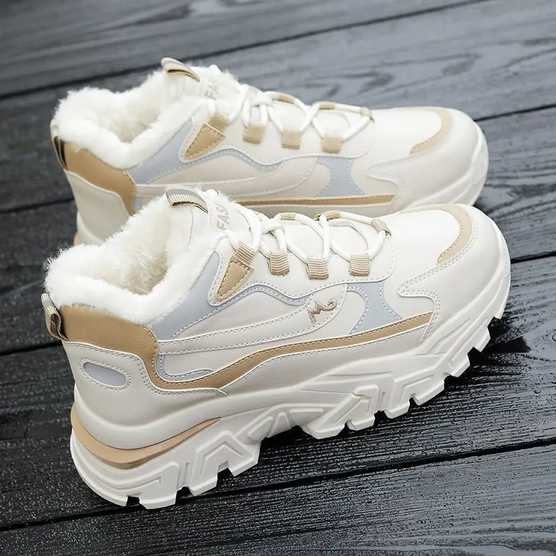 

Женские зимние кроссовки до щиколотки, модная зимняя обувь из искусственной кожи и плюша для женщин, теплые ботинки на платформе, спортивны...