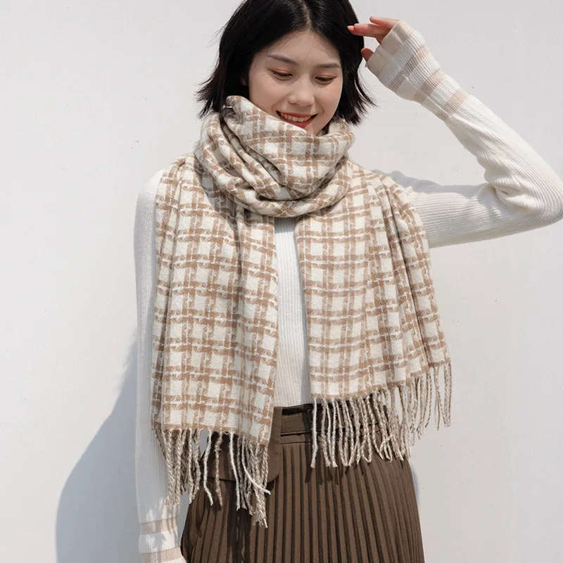 

Autumn and winter fashionable scarf medium long warm plaid shawl