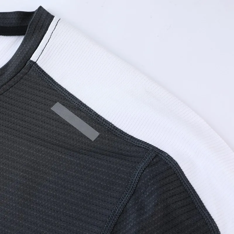 Men Long Sleeve Shirt Gym Training Shirts Patchwork New Autumn Base Layer Sweatshirts Quick Dry Fitness Sport Running Shirts